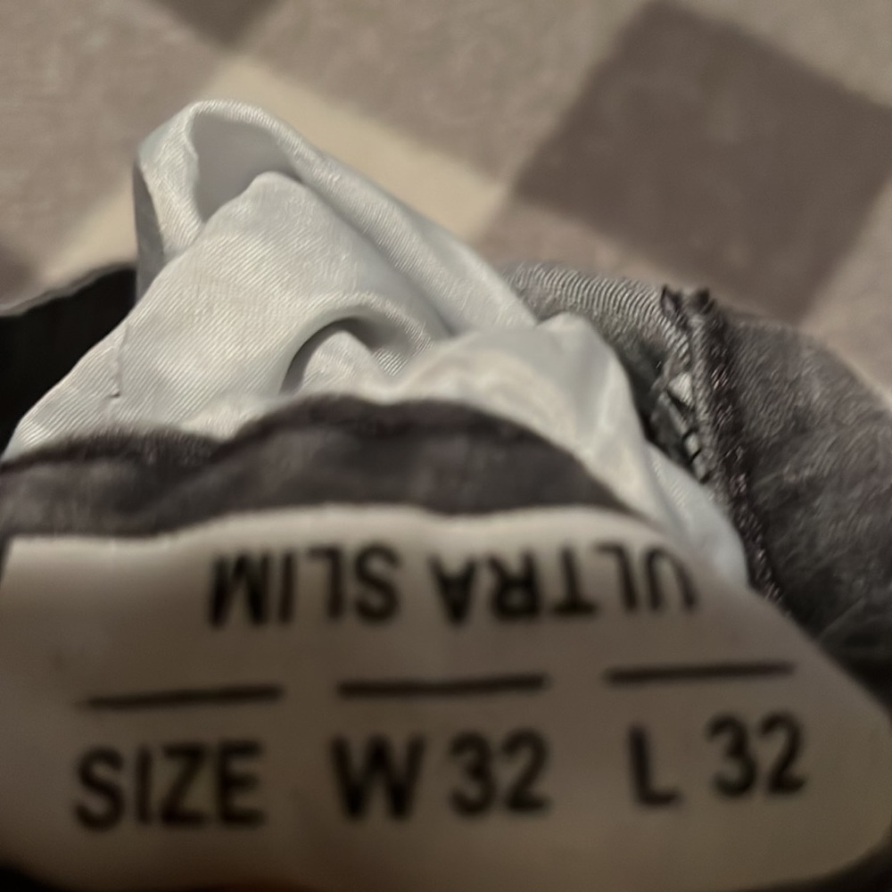 Gray/silver Ripped slim jeans - Picture 4 of 4